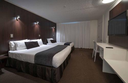 Riccarton Hotel | The Towers on the Park