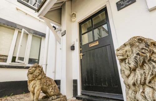Dorchester House | The Town House