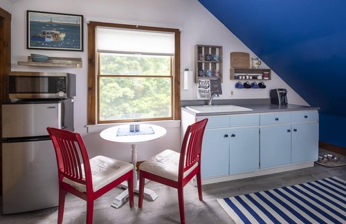 Camden Bed & Breakfast | The Towne Motel