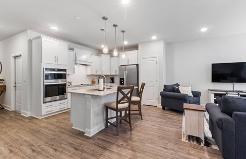 Atlantic Beach House | The Townes #2209 Beautifully Decorated Townhome in Barefoot