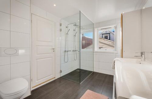 Bergen City Centre Villa | The Townhouse Dream I Must See Views!