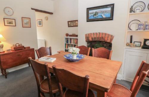 Salisbury House | The Townhouse