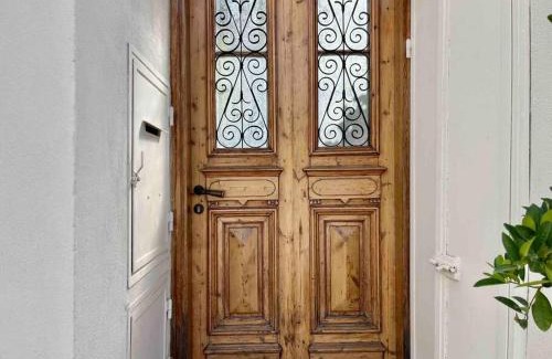 Neve Tzedek Apartment | The TownHouse - Neve Zedek