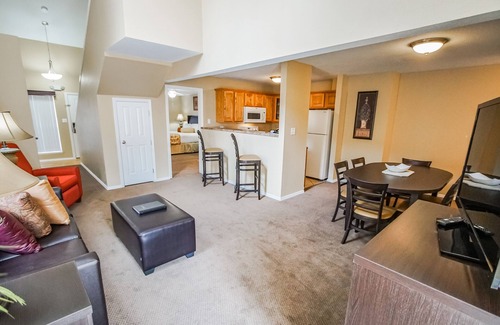 Branson Apartment | The Townhouses