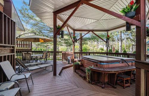 Union Pier House | The Townline House
