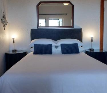 Betty's Bay House | The Trailhouse
