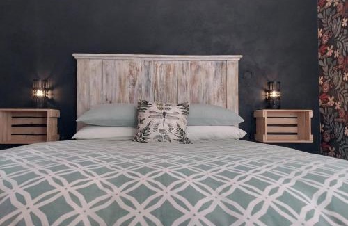 Betty's Bay House | The Trailhouse