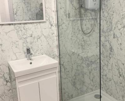 Louth House | The Traveller's B&B