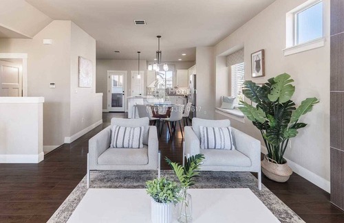 Cedar Hills House | The Treasure on Burlwood Ln