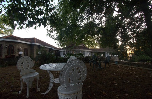 Kodaikanal Hotel | The Tredis Heritage by the Lake