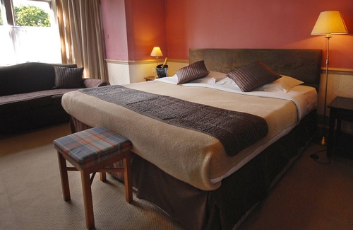 Iffley Hotel | The Tree Hotel at Iffley
