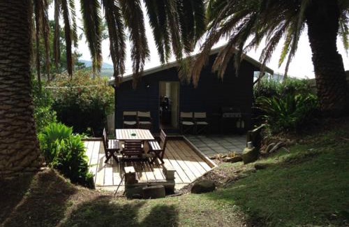 Crescent Head House | The Tree House, 6 Gowing Street