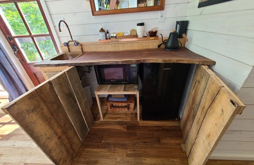 Chattanooga House | The Treetop Hideaways at Ruby Falls