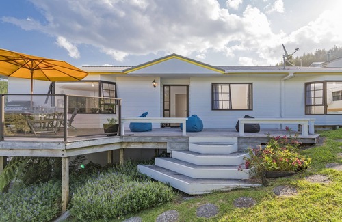 Onemana House | The Tui's View - Onemana