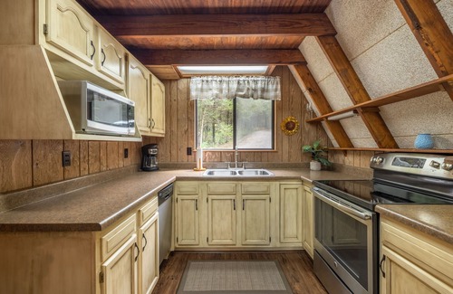 Innsbrook Ski Chalet | The Turnberry Treehouse by Innsbrook Vacations!