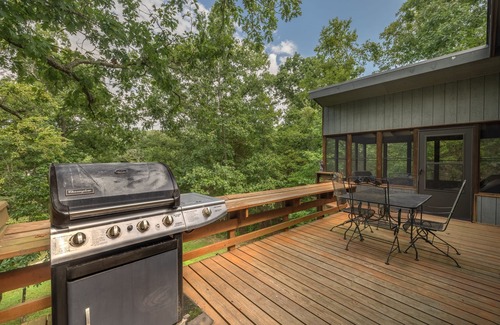 Innsbrook Ski Chalet | The Turnberry Treehouse by Innsbrook Vacations!