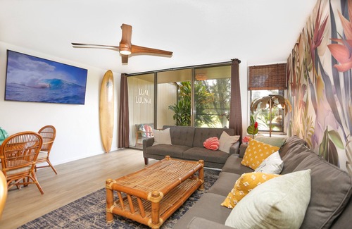 Kahuku Condo | The Turtle Lounge condo at Turtle Bay North Shore Oahu w/pool