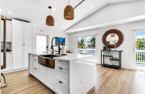 Marathon Villa | The Twin Palm Villas in Sombrero Beach - A