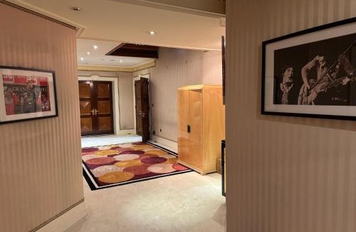 Garden Suburb House | The Twinz London
