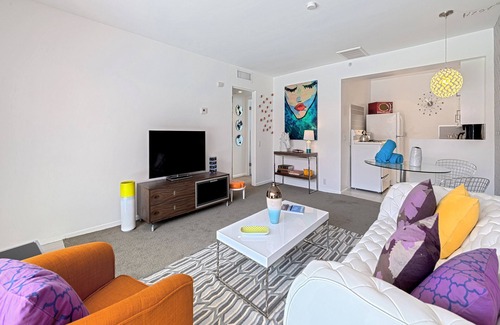 Uptown Design District Hotel | The Twist Palm Springs
