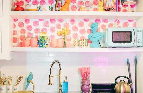 Historic Old Northeast Apartment | The Twisted Tulip, a courious stay
