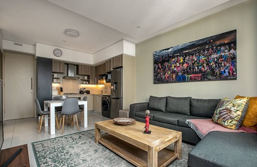 Greater Johannesburg Metropolitan Area Apartment | The Tyrwhitt Unit 308