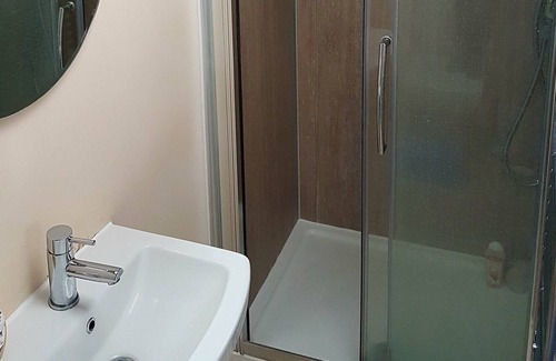 Bourton House | The ugly duckling! Great for couples or families