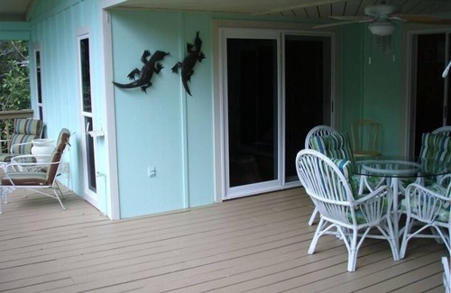 Gumbo Limbo House | The Ultimate Beach Retreat ~ Spacious, Comfy, Gorgeous!