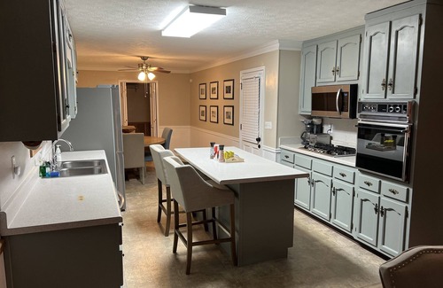 Douglasville House | The ultimate get away