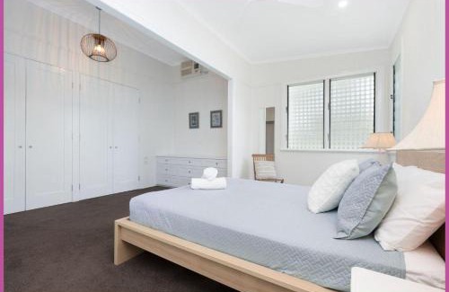 Hyde Park Apartment | The Ultimate Queensland Holiday!