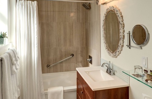 Downtown Victoria Hotel | The Union Club of British Columbia