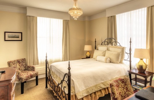 Downtown Victoria Hotel | The Union Club of British Columbia