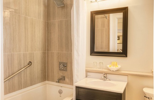 Downtown Victoria Hotel | The Union Club of British Columbia