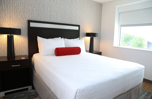 Athens Hotel | The University of Georgia Center for Continuing Education & Hotel