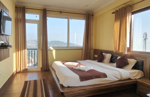 McLeod Ganj Hotel | The Unmad Satovari