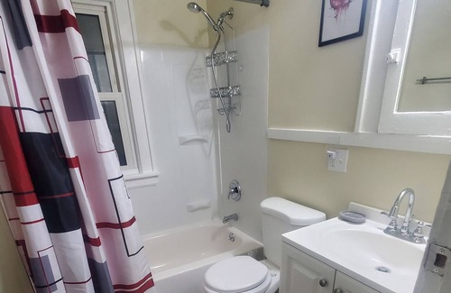 Garfield Heights House | The Urban experience
