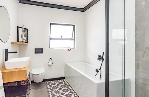 Greater Johannesburg Metropolitan Area Apartment | The Urban Sanctuary Boutique Hotel & Retreat