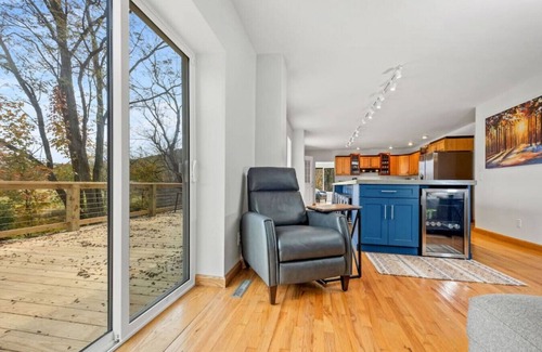 Melcroft Apartment | The Valley House - LH