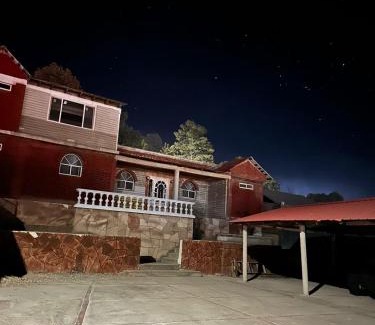 Creel House | The valley