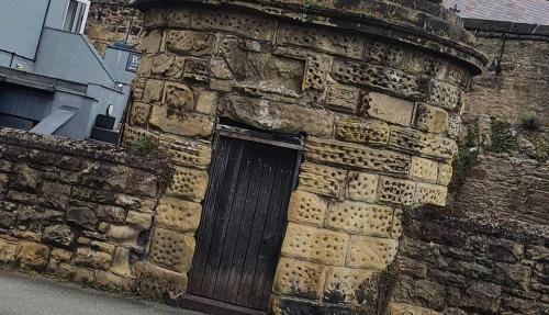 Ruabon Apartment | The Vaults
