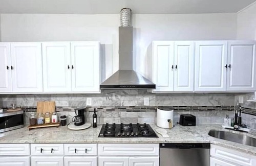 Forest Hill House | " The Velvet Key "