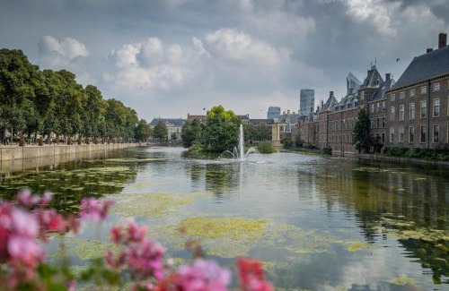 The Hague Center Hotel | The Velvet Lodge