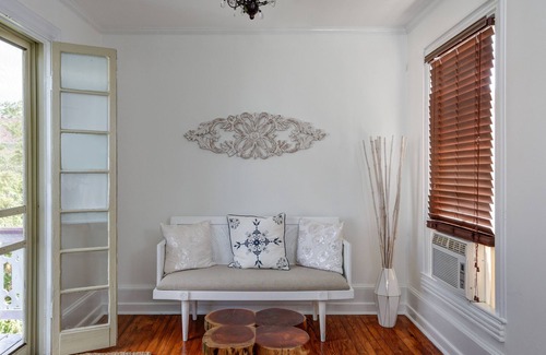 Cape May Cottage | The Velvet Rose