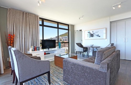 Sea Point Hotel | The Verge Aparthotel by Totalstay