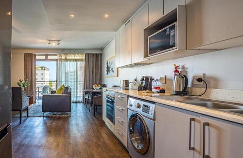 Sea Point Hotel | The Verge Aparthotel by Totalstay