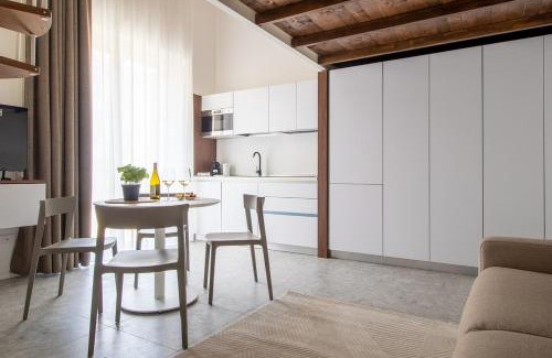 Montalbino Apartment | The vertical house - Elegant refuge on two floors