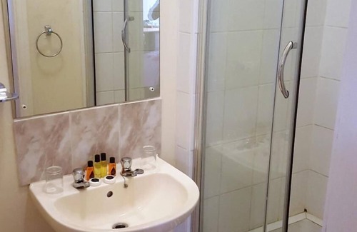 York Hotel | The Victoria