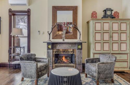 Steamboat Springs House | The Victorian Chalet