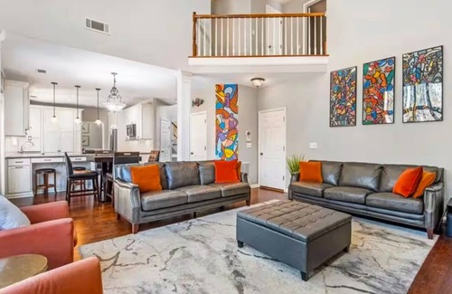 Johns Creek House | The Victorian Serenity at Johns Creek