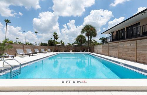 Kissimmee Hotel | The Vietta Hotel